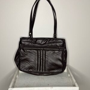 Elegant Dark Brown Leather Shoulder Bag